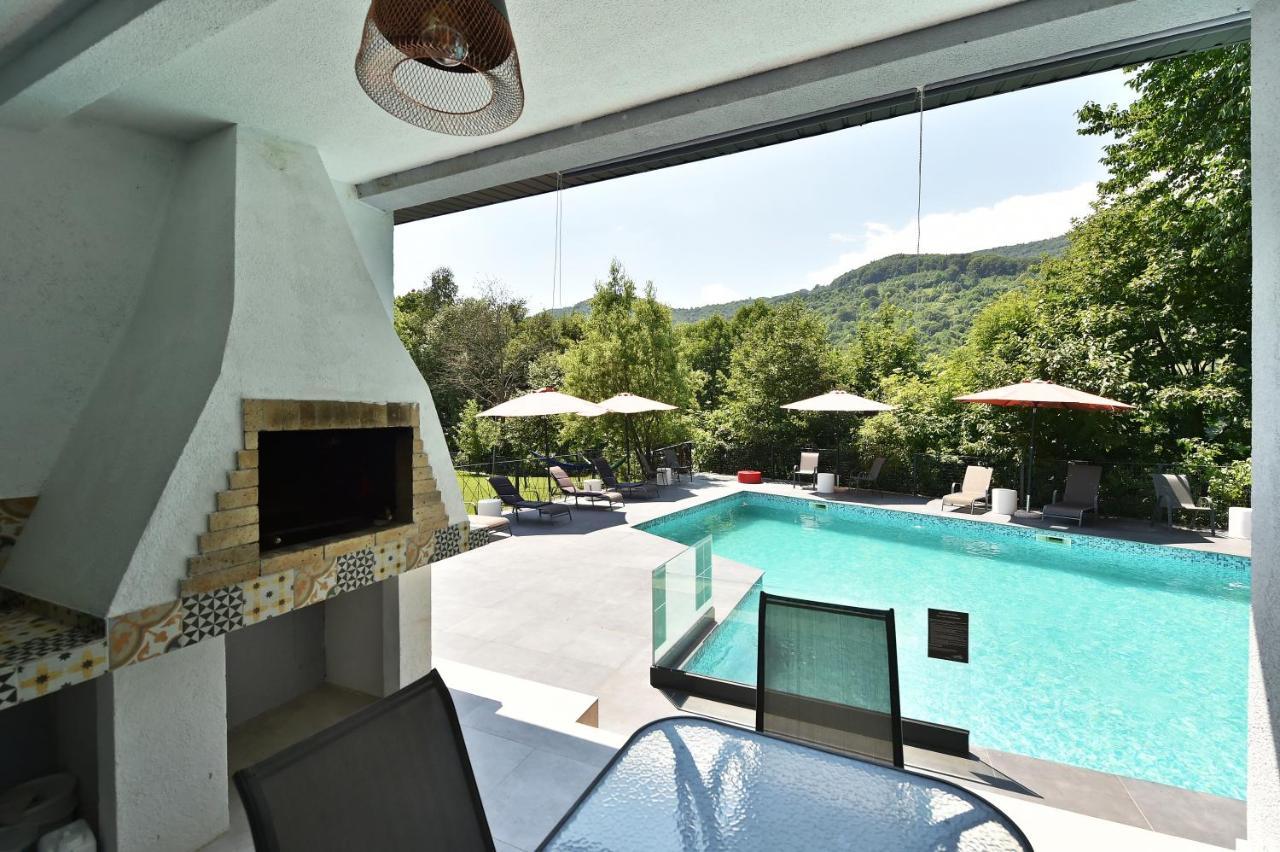 Bed and Breakfast Mira By Atra à Teşila Extérieur photo